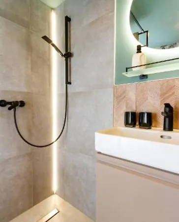 Stylish Csengery Nest By Nw Apartment Budapest
