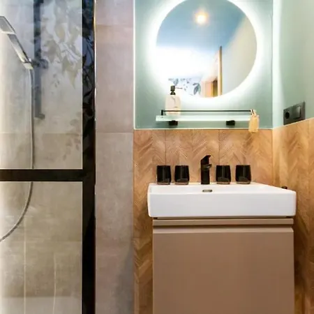 Stylish Csengery Nest By Nw Apartment Budapest
